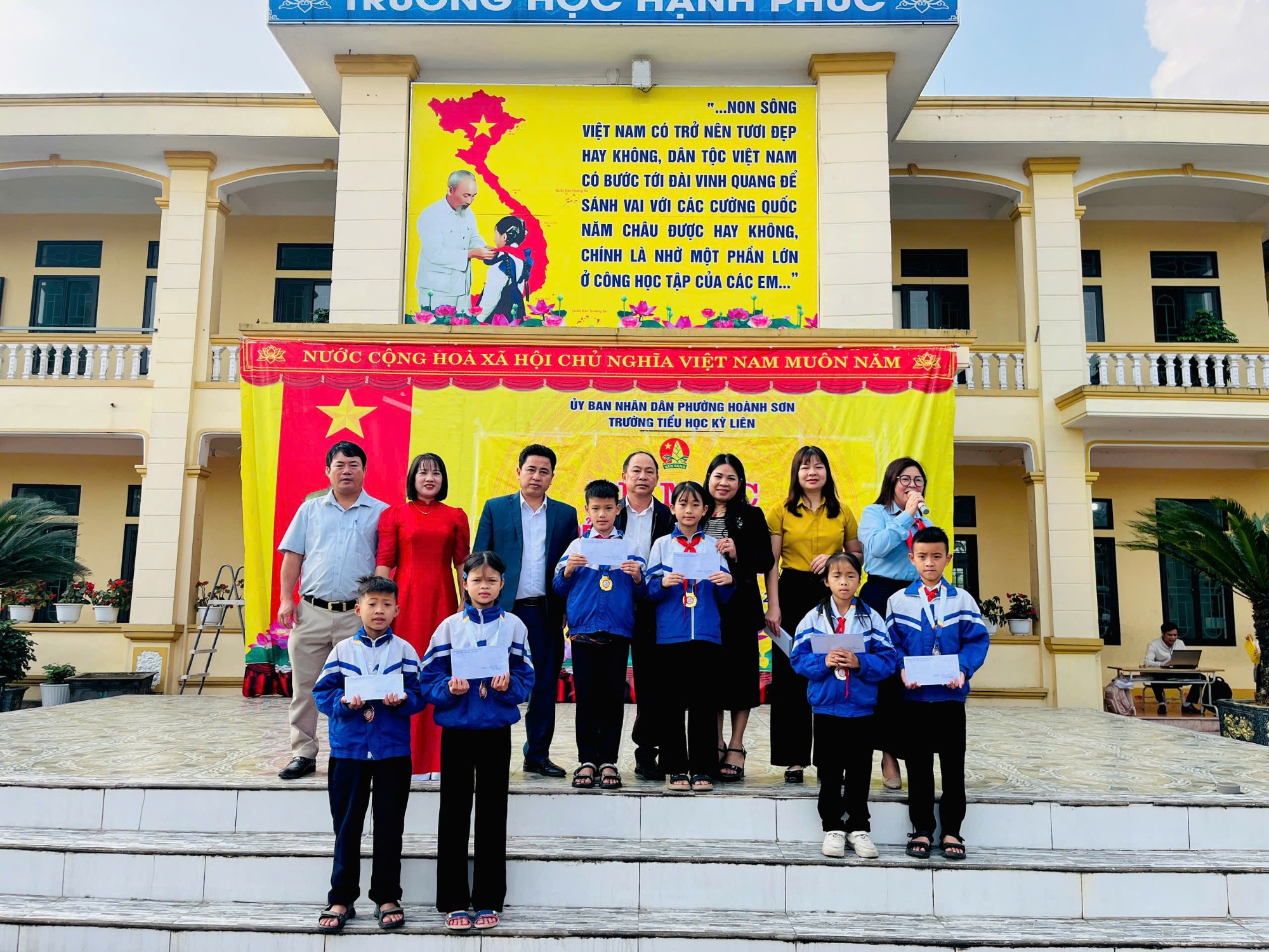 z7303579519930 2499f5fe3f8799c790a606ea0ac63074